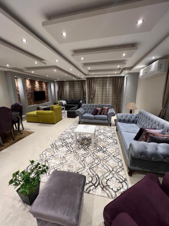 Cozy And Modern Apartment For Rent In Mohandessin Il Il Cairo Esterno foto